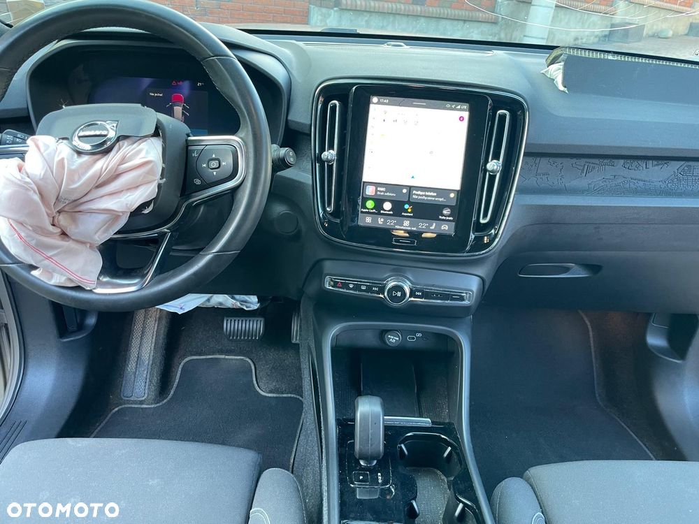 Volvo XC 40 - 11