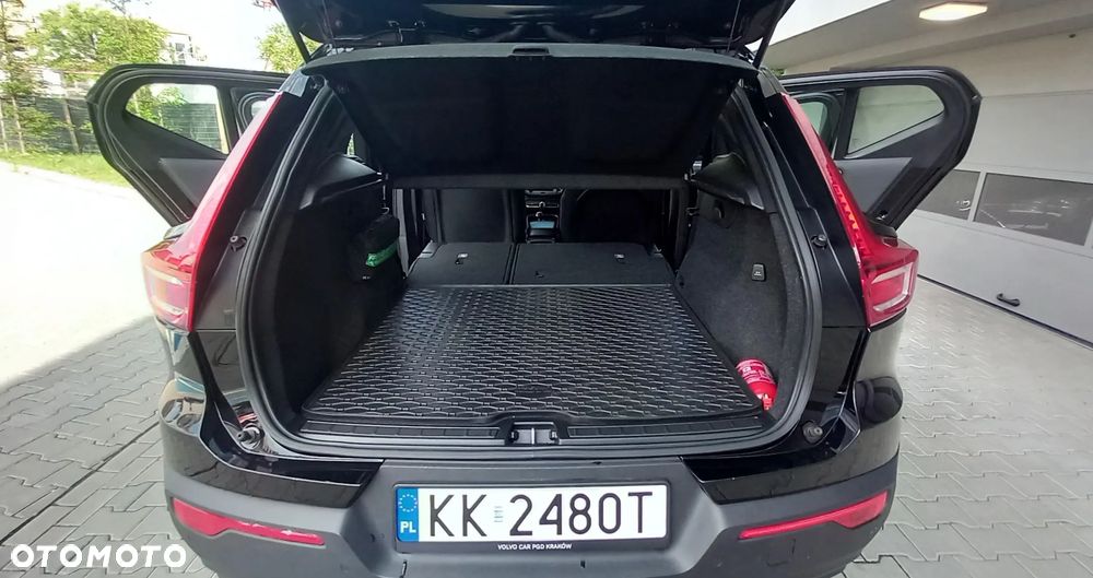 Volvo XC 40 T2 Essential - 8