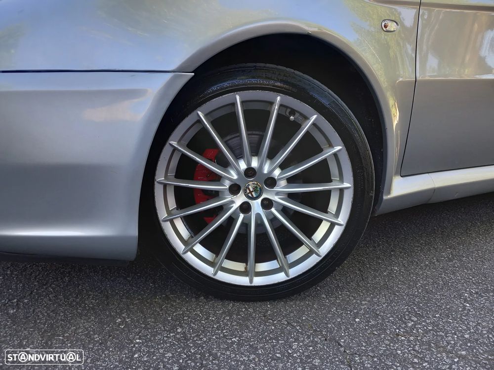 Alfa Romeo GT 1.8 TS - 25