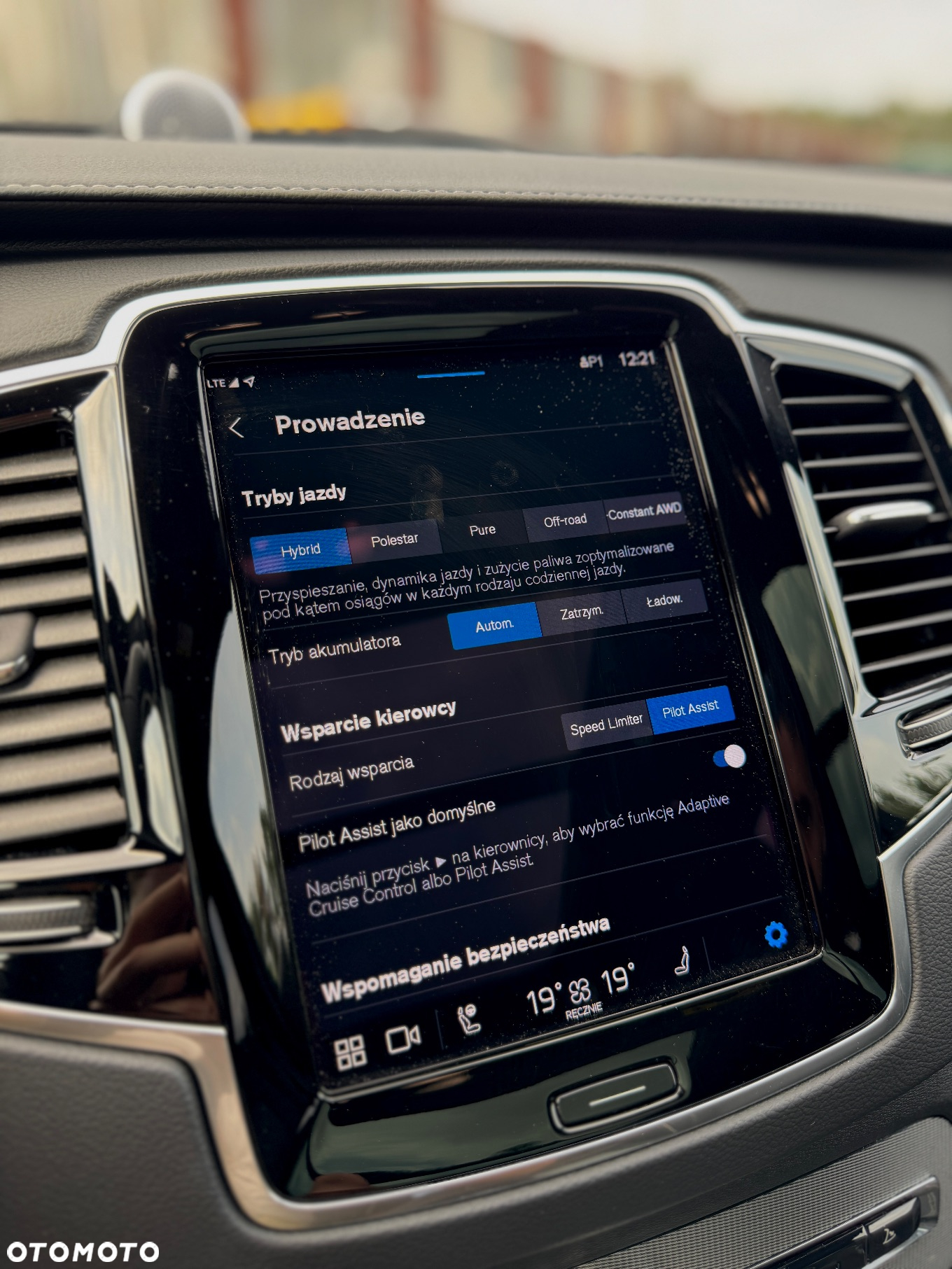 Volvo XC 90 - 29
