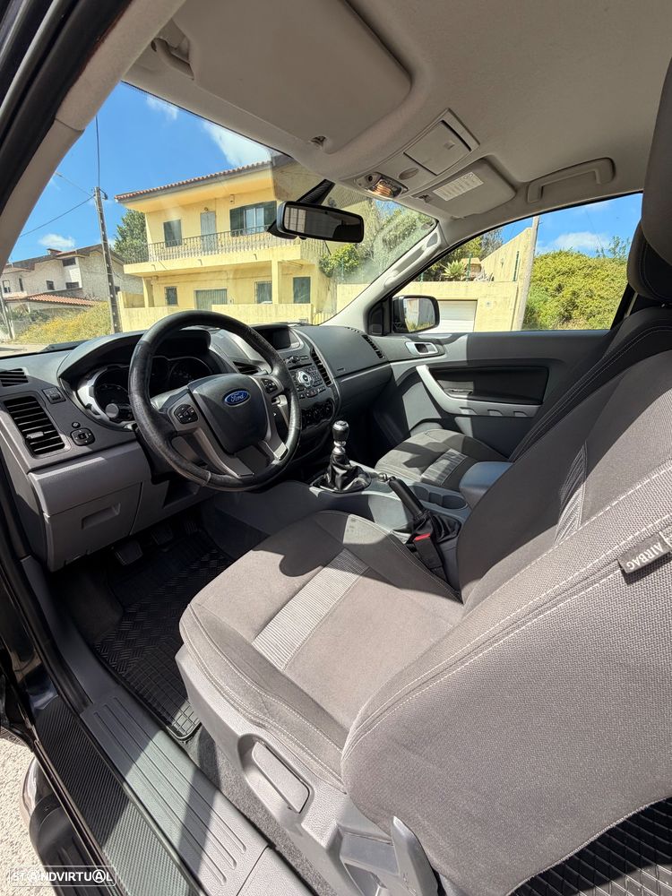 Ford Ranger XLT - 27