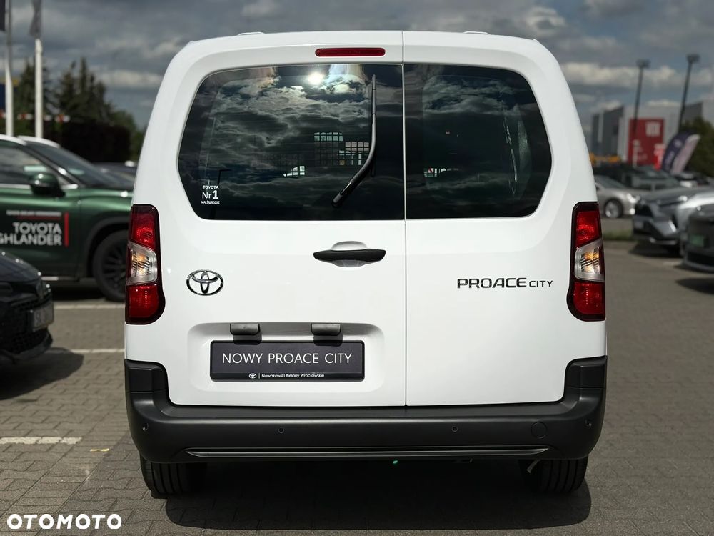 Toyota Proace City - 9