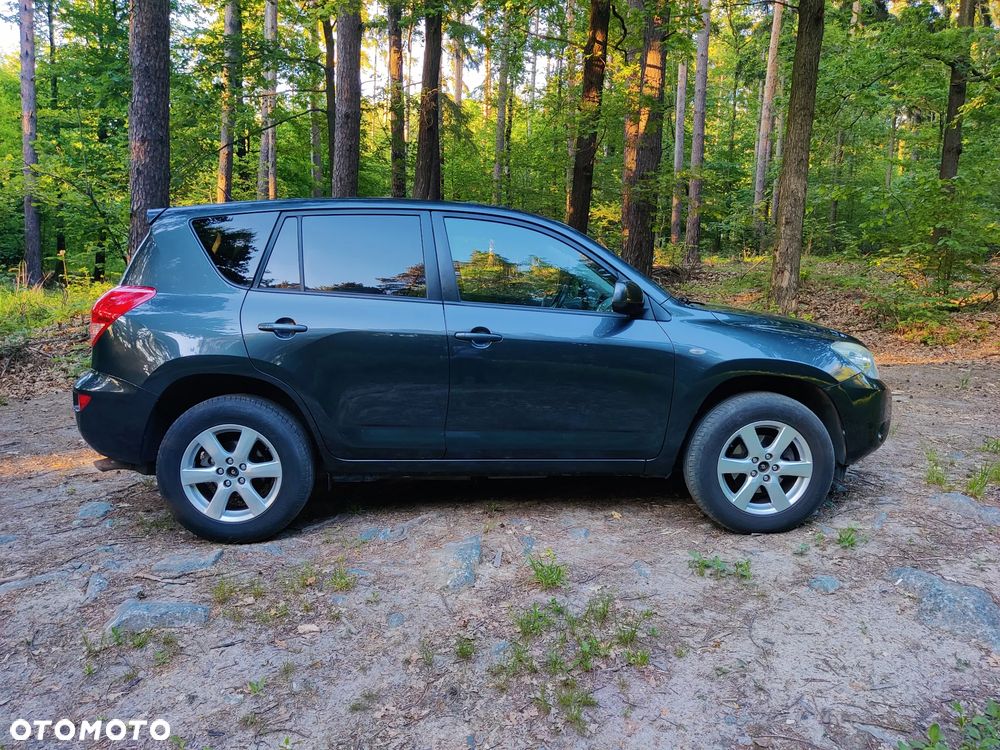Toyota RAV4 2.0 4x4 - 6