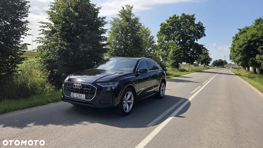 Audi Q8 - 4