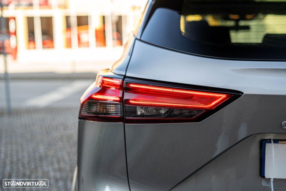 Nissan Qashqai 1.3 DIG-T Acenta LED+R - 42