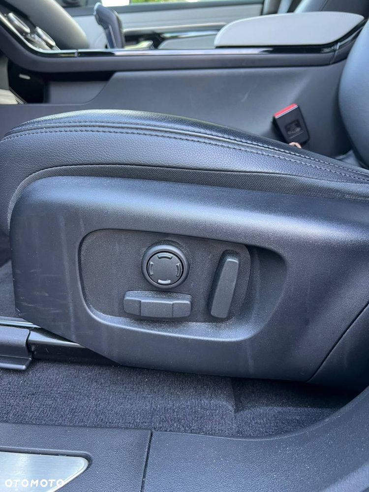 Land Rover Range Rover Evoque - 13