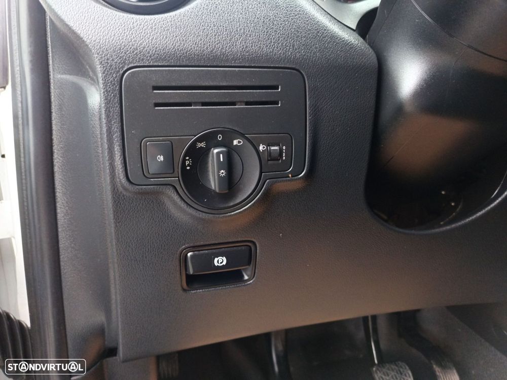 Mercedes-Benz Vito 109 CDi/32 - 16