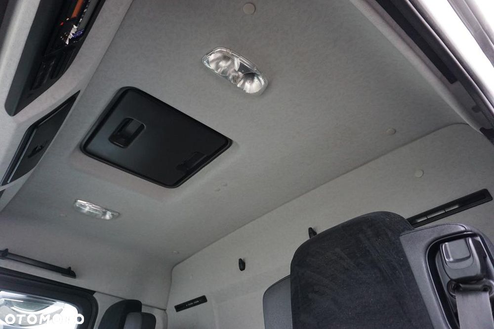 Mercedes-Benz ANTOS / 2545 / EURO 6 / CHŁODNIA + WINDA / 23 PALETY / OŚ SKRĘTNA - 17