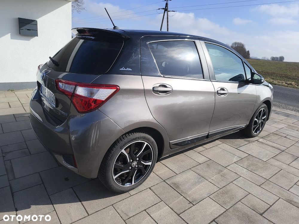 Toyota Yaris - 2