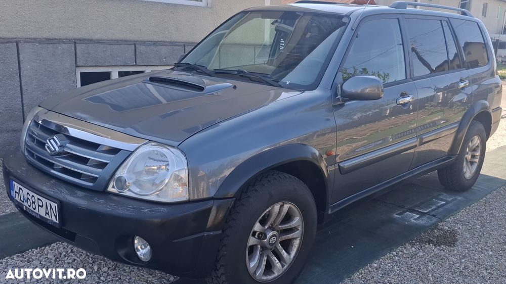 Suzuki Grand Vitara XL-7 2.0 TD - 1