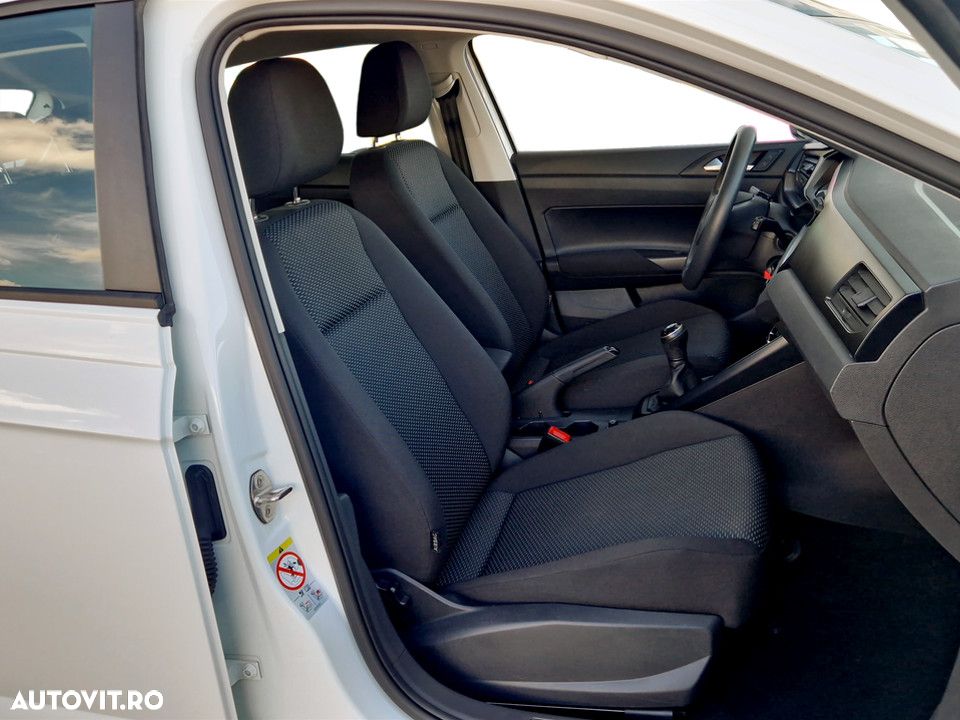 Volkswagen Polo - 14
