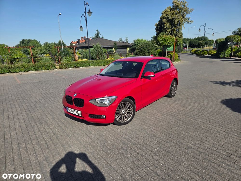 BMW Seria 1 116d - 10