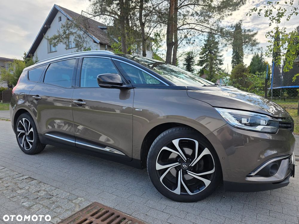 Renault Grand Scenic ENERGY TCe 130 BOSE EDITION - 17
