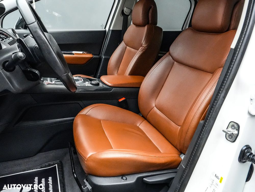 Peugeot 3008 HYbrid4 2.0 HDI FAP ETG + Electric - 13