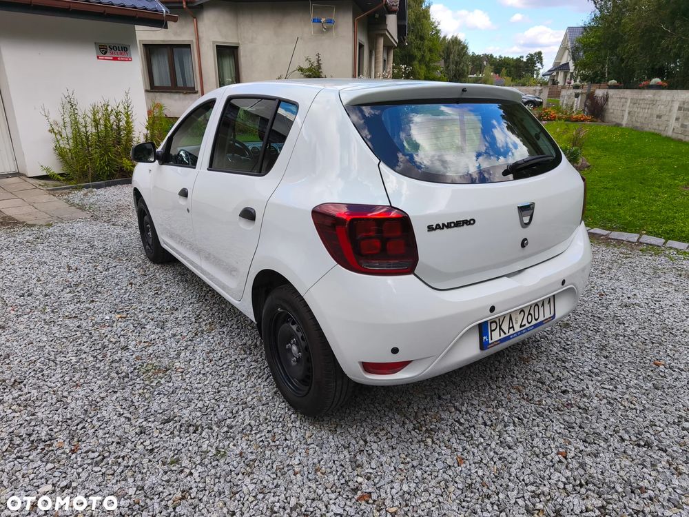 Dacia Sandero - 4