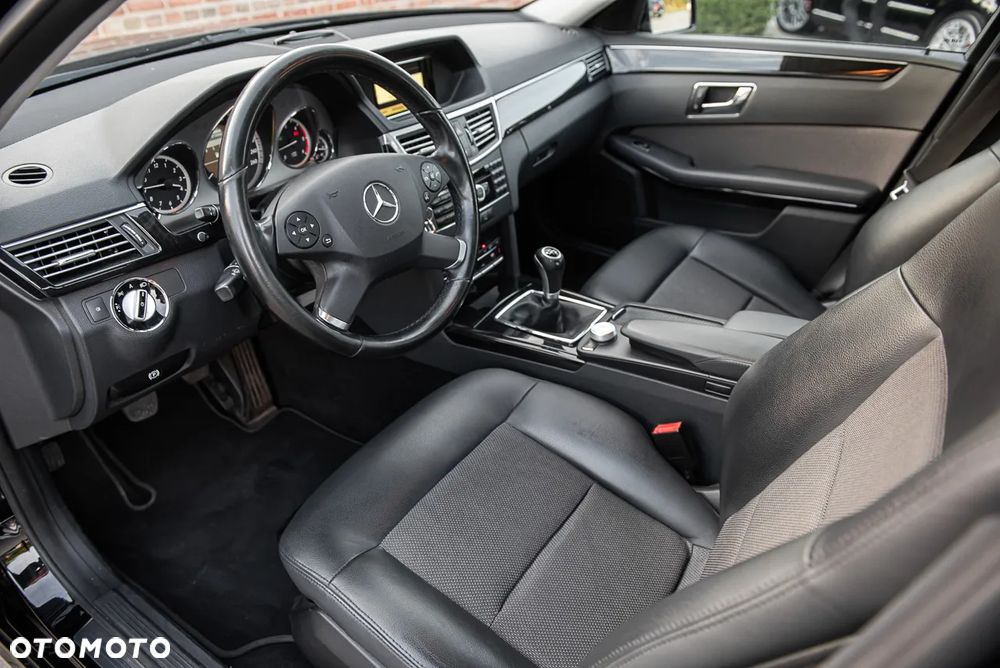 Mercedes-Benz Klasa E 200 CDI Avantgarde - 15