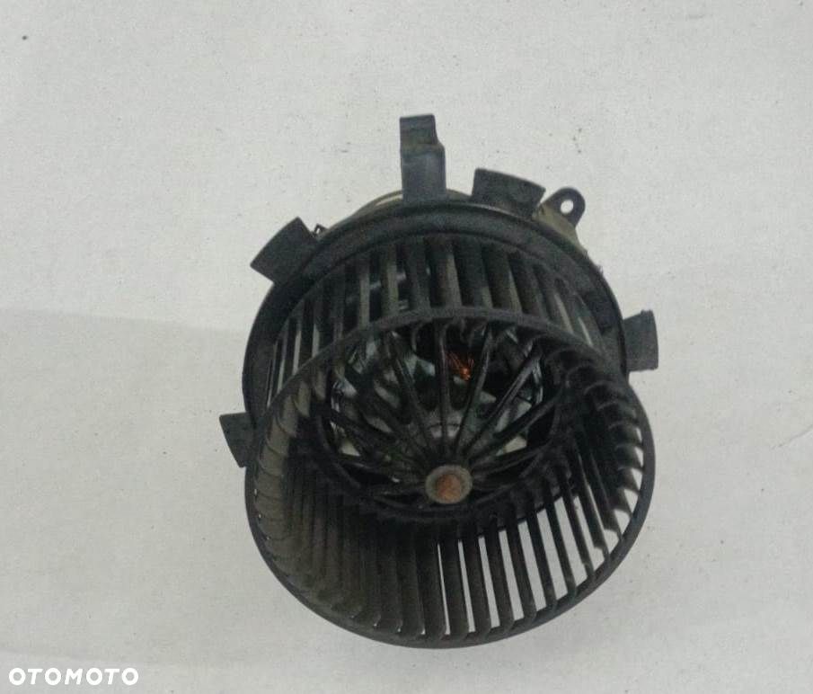 DMUCHAWA ,WENTYLATOR - CITROEN C5 III/ 2010 ROK- EUROPA - 1