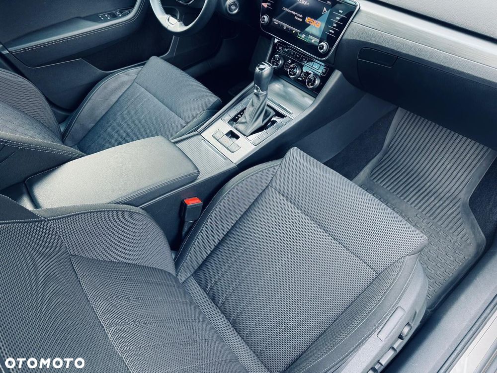 Skoda Superb 2.0 TDI SCR Style DSG - 18