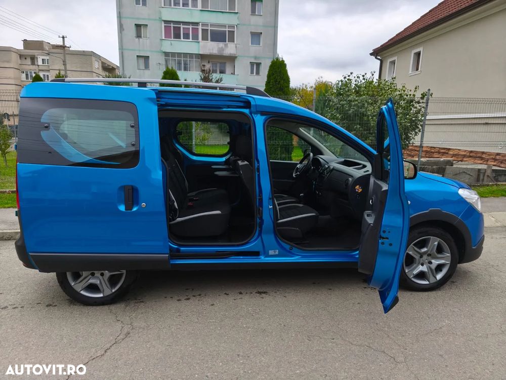Dacia Dokker SCe 100 Stepway Celebration - 18