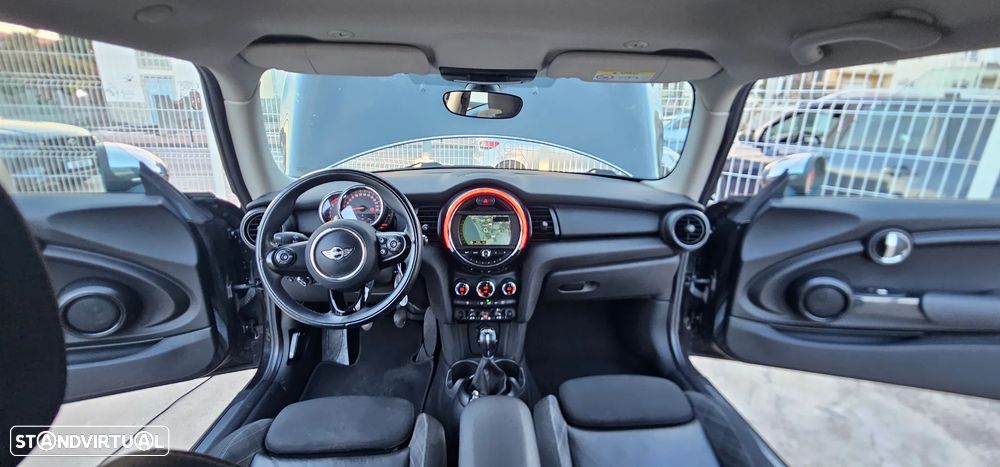 MINI 3 Portas Cooper D - 10