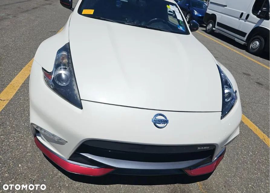 Nissan 370 Z 3.7 V6 Nismo - 3