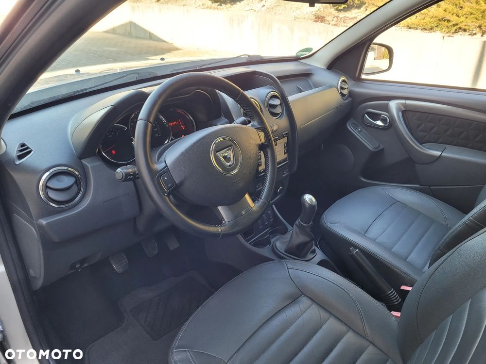 Dacia Duster 1.6 16V 105 4x2 Prestige - 10