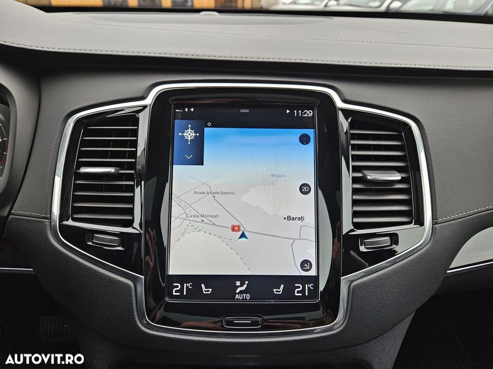 Volvo XC 90 D5 AWD Inscription - 9