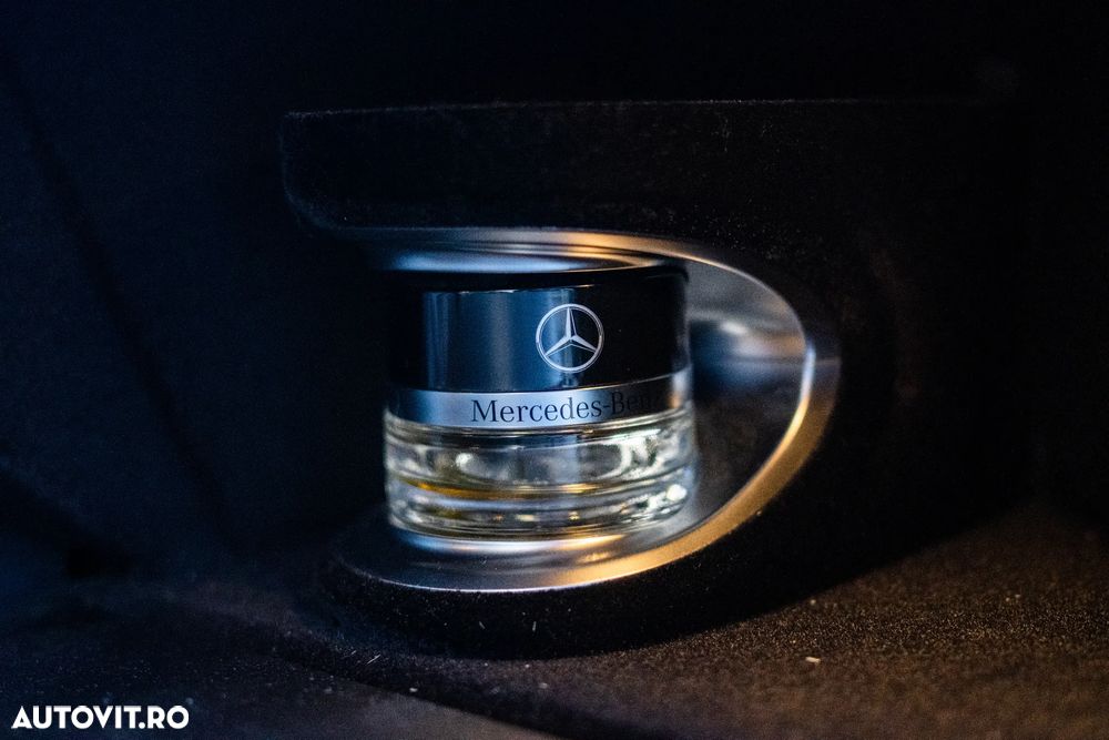 Mercedes-Benz E - 27