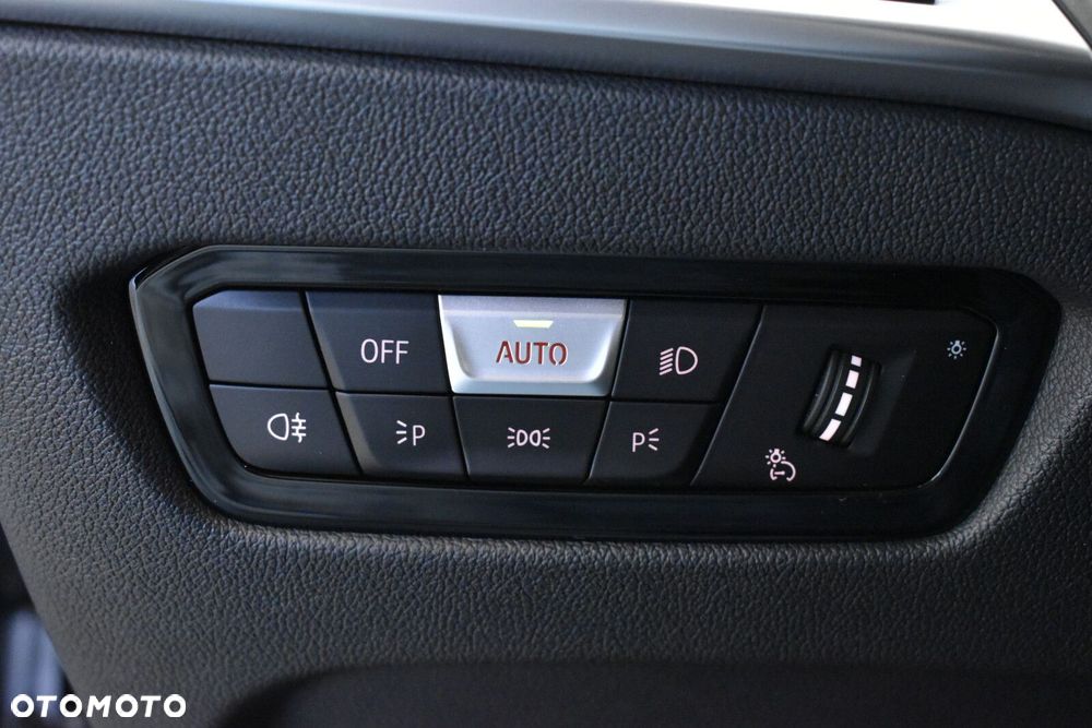 BMW Seria 3 - 17