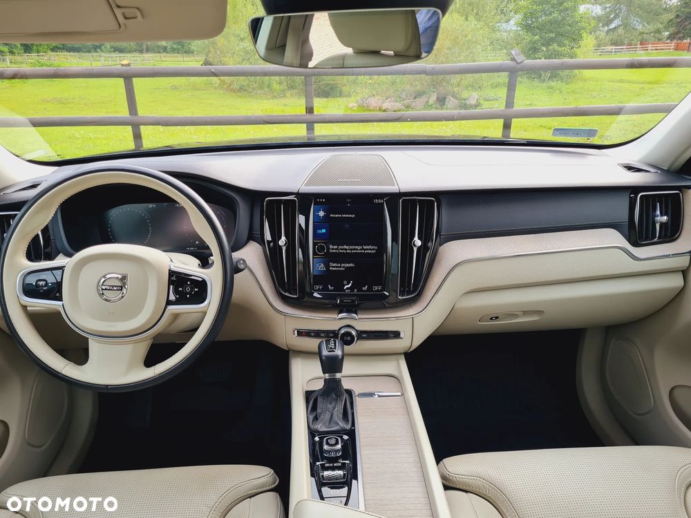 Volvo XC 60 D5 AWD Inscription - 23