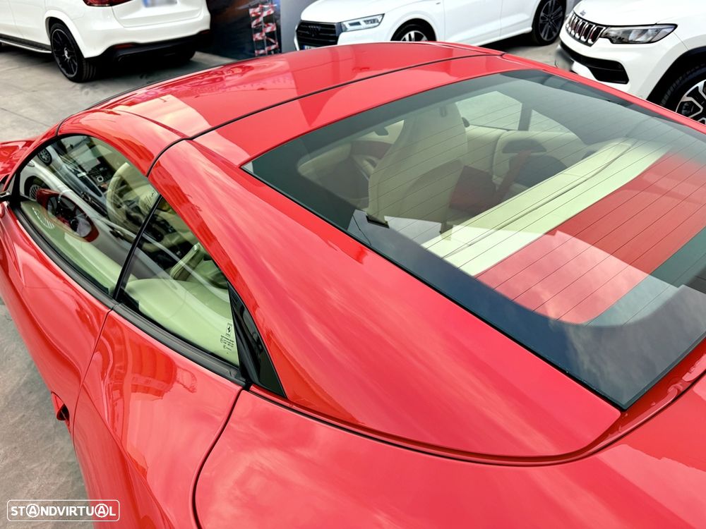 Ferrari Portofino 3.9 Twin-Turbo V8 - 10