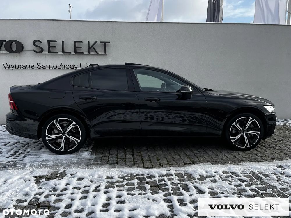 Volvo S60 2023 photo 5