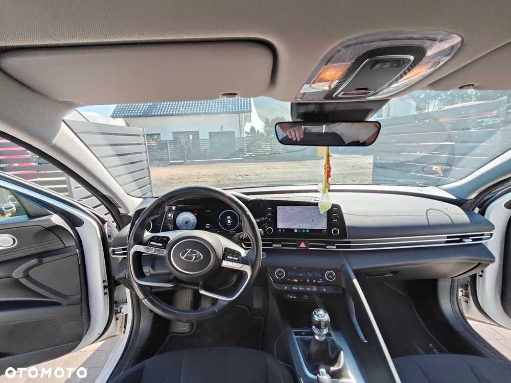 Hyundai Elantra 1.6 Smart - 7
