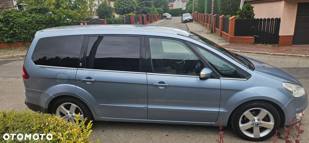 Ford Galaxy 2.0 TDCi Ghia - 9