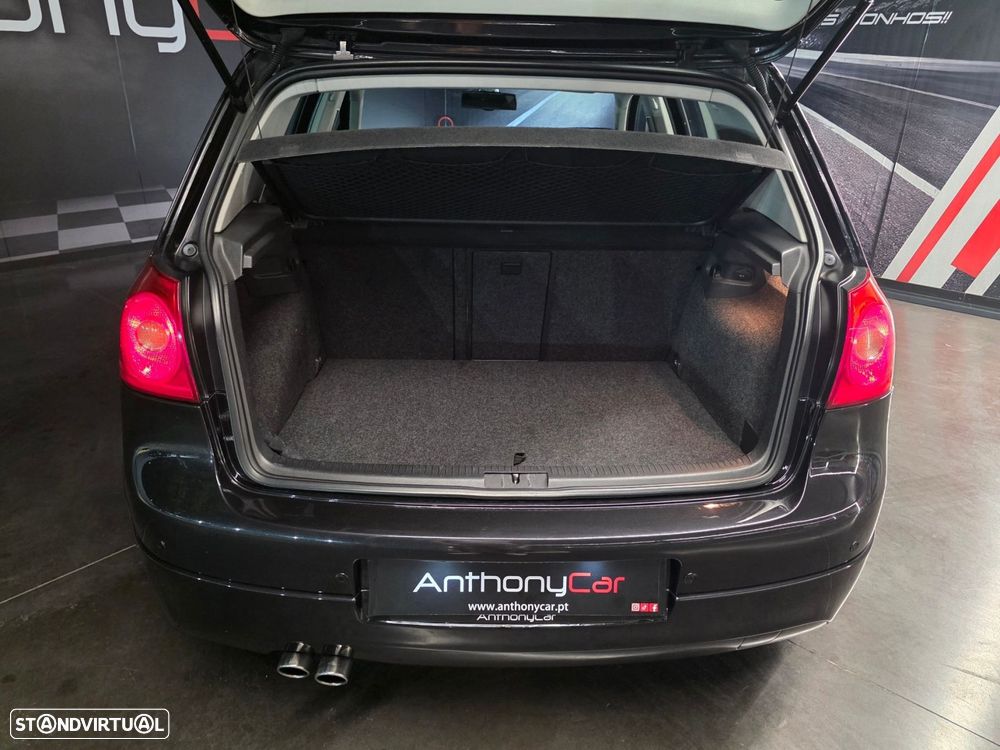 VW Golf 1.9 TDi Confortline - 29