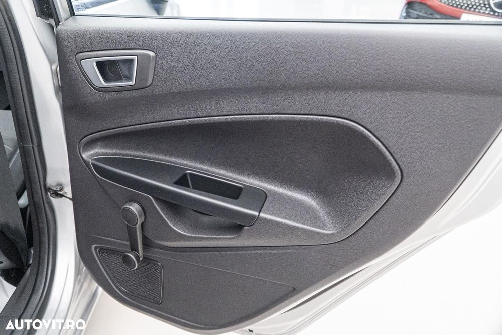 Ford Fiesta 1.0 Trend - 39