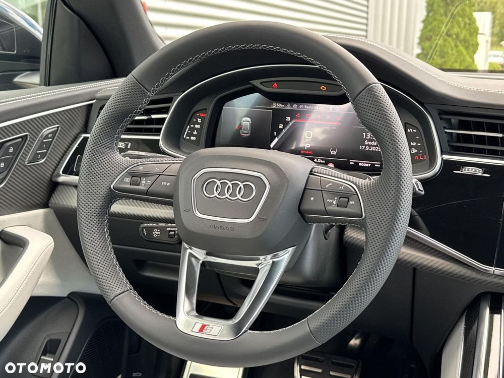 Audi SQ8 - 19