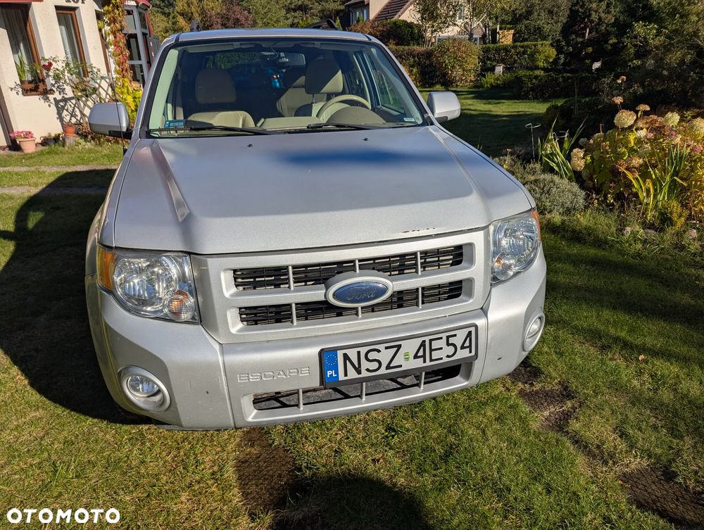 Ford Escape 3.0 XLT 4WD - 5