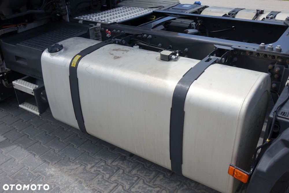 Renault GAMA T HIGH 480 DTI13 / EURO 6 / STANDARD / AUTOMAT / KLIMATYZACJA POSTOJOWA / 2 ZBIORNIKI PALIWA - 13