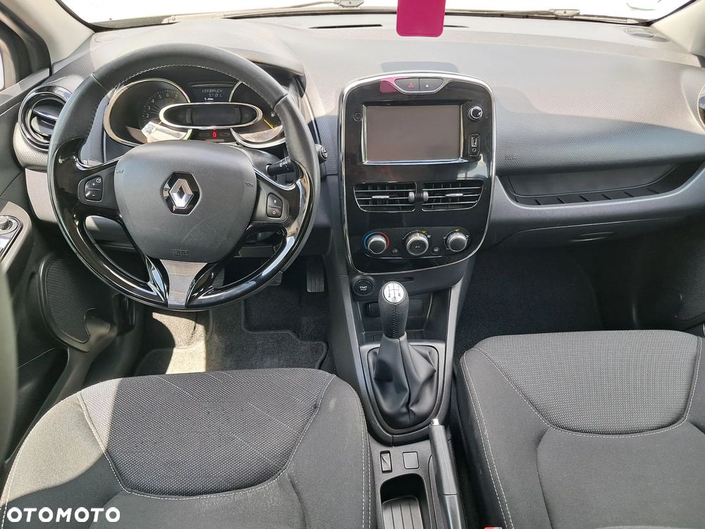 Renault Clio 1.2 16V 75 Business - 14