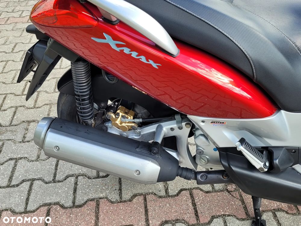 Yamaha X-max - 14