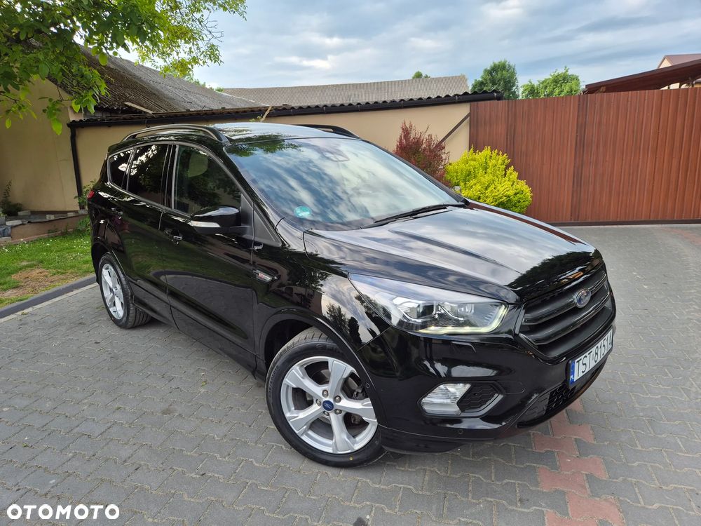Ford Kuga 1.5 EcoBoost 2x4 ST-Line - 1