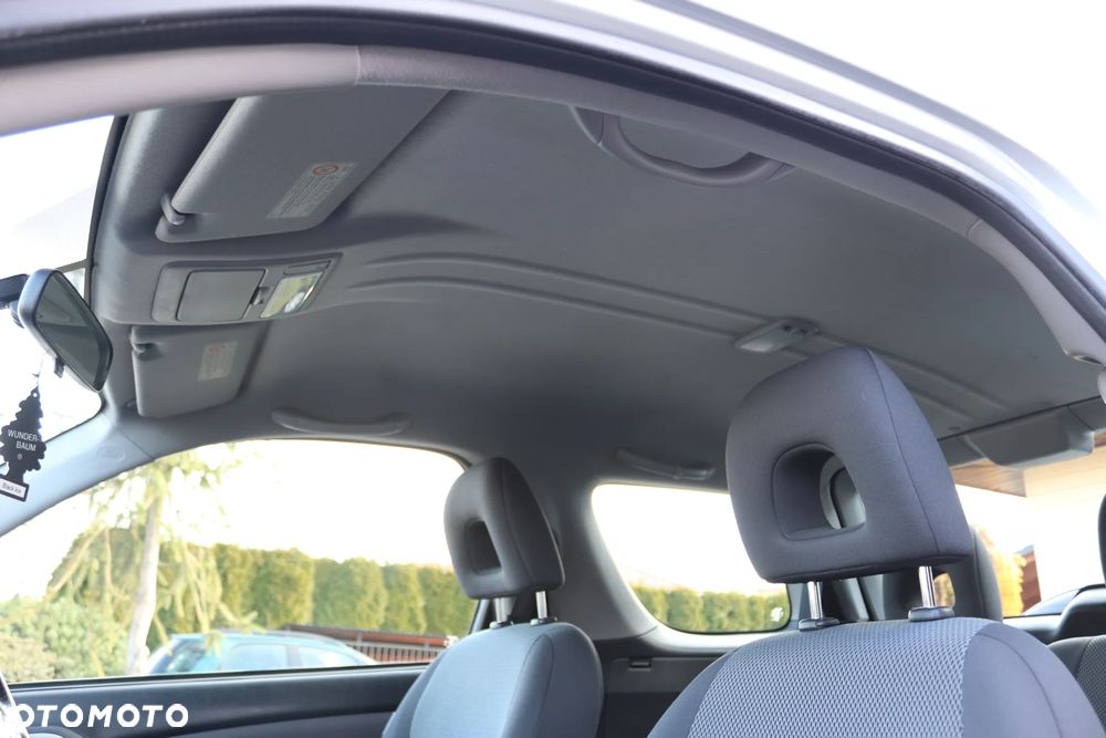 Toyota RAV4 4x4 Sol - 39