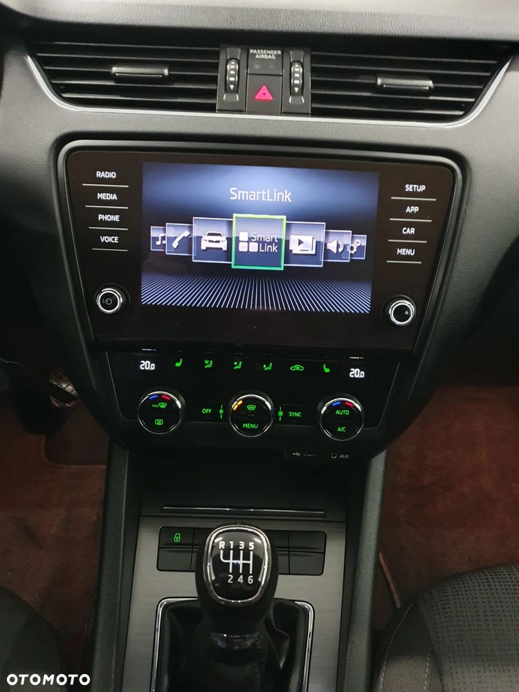 Skoda Octavia 2.0 TDI (Green tec) Style - 11