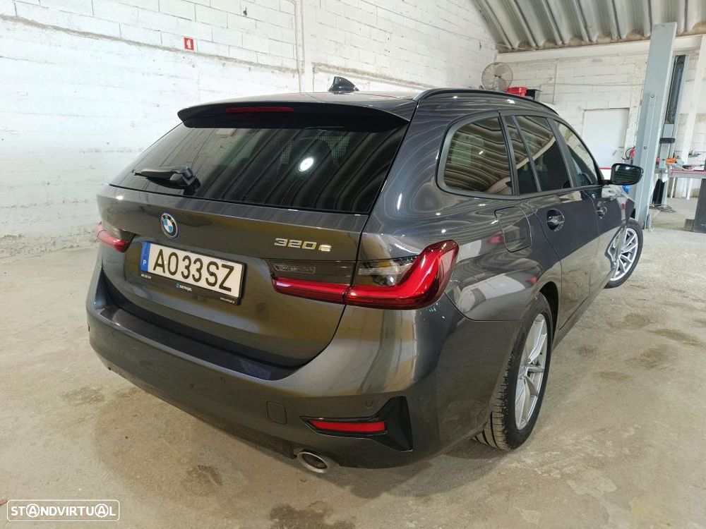 BMW 320 e Corporate Edition Auto - 3