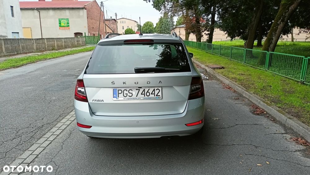 Skoda Fabia 1.0 TSI Style - 3