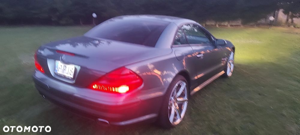 Mercedes-Benz SL 500 7G-TRONIC - 3