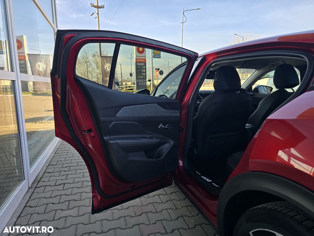 Peugeot 408 1.2L PureTech 130 S&S EAT8 Allure - 16