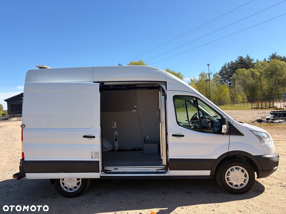 Ford Transit - 9
