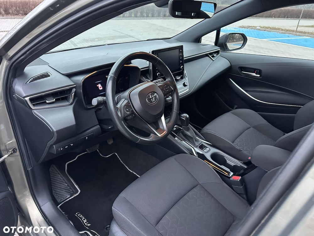 Toyota Corolla 2.0 Hybrid Comfort - 10